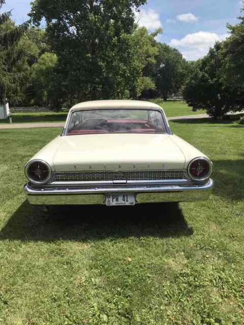 Ford Galaxie 500 XL 1963 image number 13