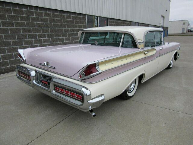 Mercury Turnpike Cruiser 1957 image number 6