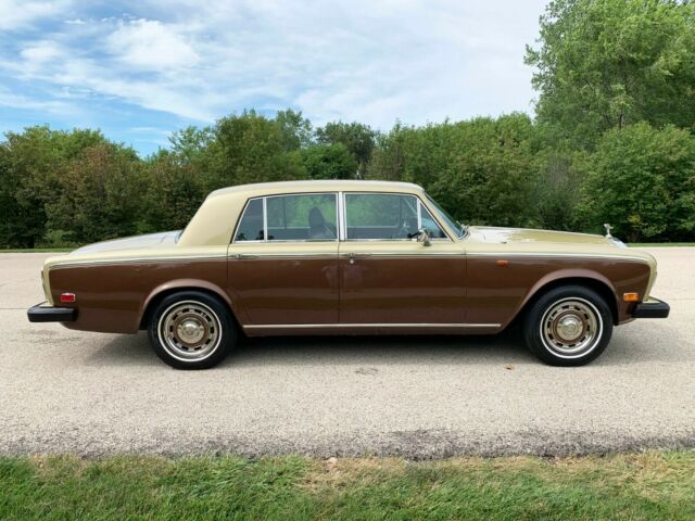 Rolls-Royce Silver Shadow 1979 image number 9