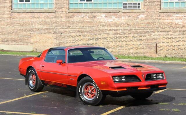 Pontiac Firebird 1978 image number 1