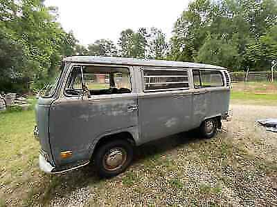 Volkswagen Vanagon 1971 image number 27