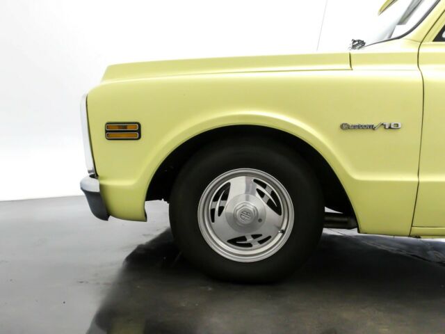 Chevrolet C-10 1971 image number 12