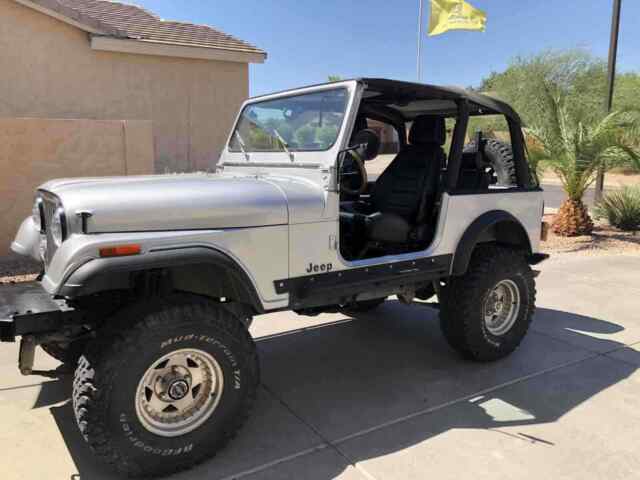 Jeep CJ-7 1968 image number 0