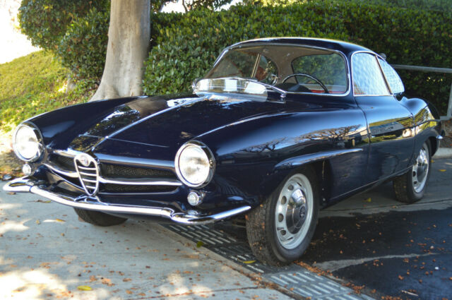 Alfa Romeo Giulietta 1960 image number 0