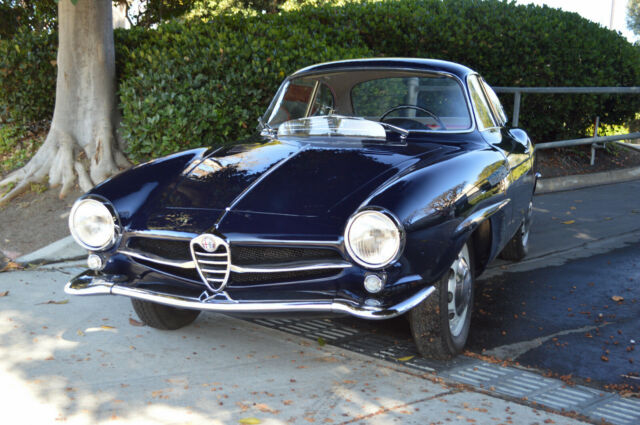 Alfa Romeo Giulietta 1960 image number 1