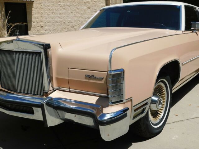 Lincoln Continental 1977 image number 0