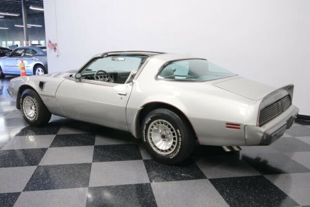 Pontiac Firebird 1979 image number 32