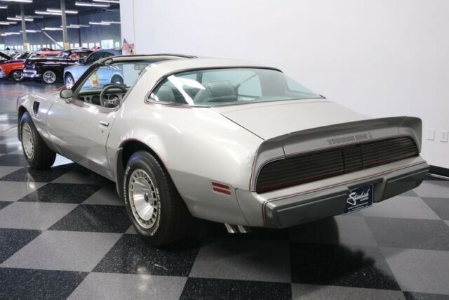 Pontiac Firebird 1979 image number 9