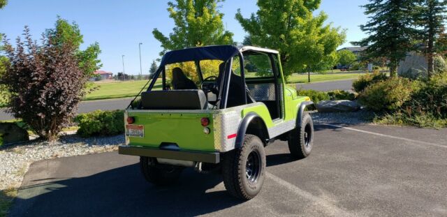 Jeep CJ 5 1971 image number 31