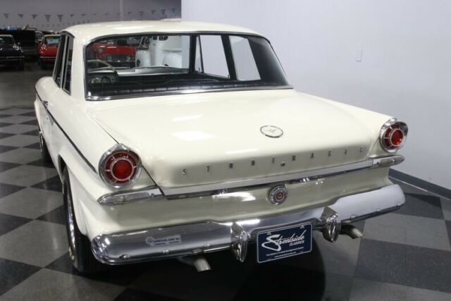 Studebaker Lark 1963 image number 10