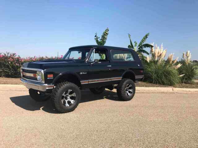 Chevrolet Blazer 5.7 1971 image number 2