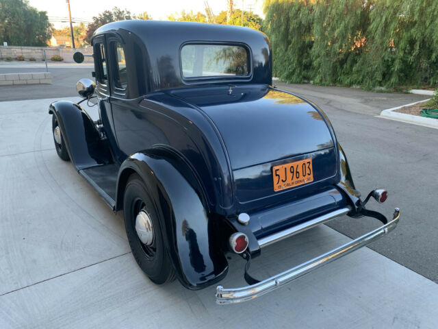 Ford Deluxe 1932 image number 27