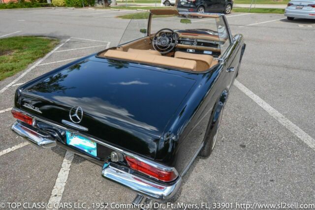 Mercedes-Benz SL-Class 1967 image number 2