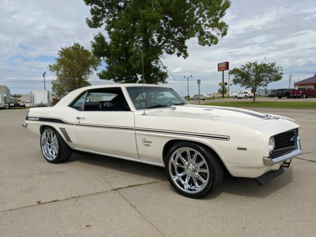 Chevrolet Camaro 1969 image number 0