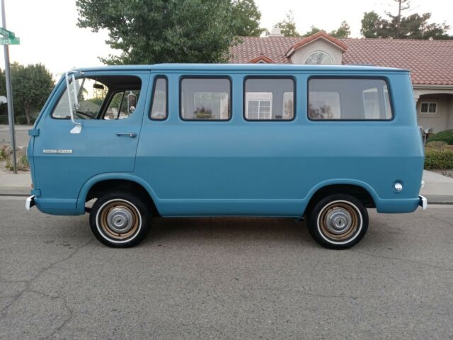 Chevrolet G20 Van 1965 image number 2