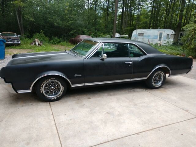 Oldsmobile Cutlass Supreme Classic 1967 image number 0