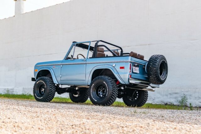 Ford Bronco 1970 image number 30