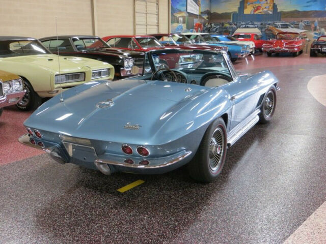 Chevrolet Corvette 1967 image number 30