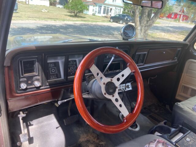 Ford Bronco 1979 image number 19