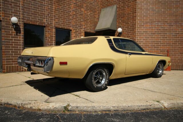 Plymouth Road Runner 1973 image number 5