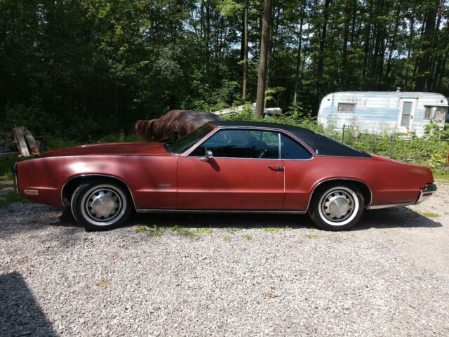 Oldsmobile Toronado 1970 image number 0