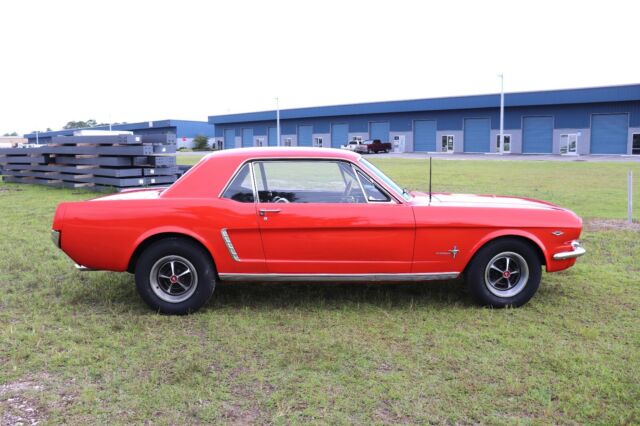 Ford Mustang 1965 image number 4