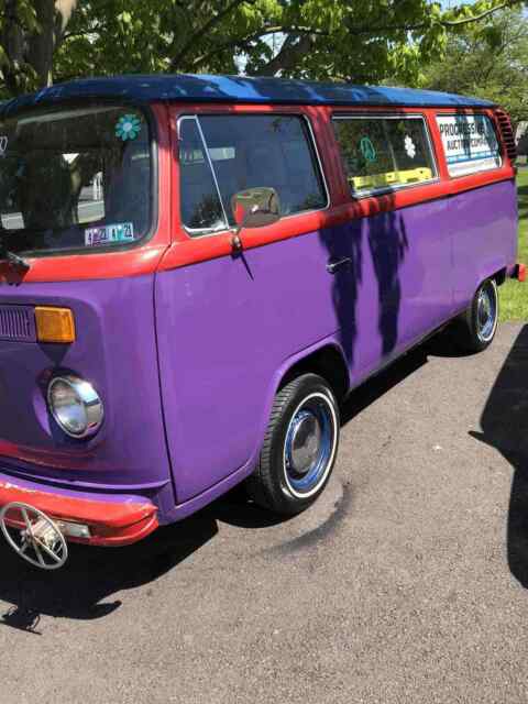 Volkswagen Transporter Type 2 1979 image number 10