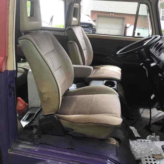 Volkswagen Transporter Type 2 1979 image number 22