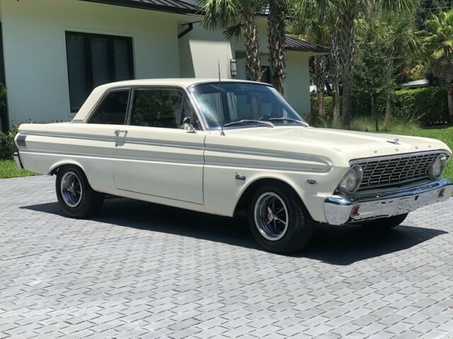 Ford Falcon 1964 image number 2