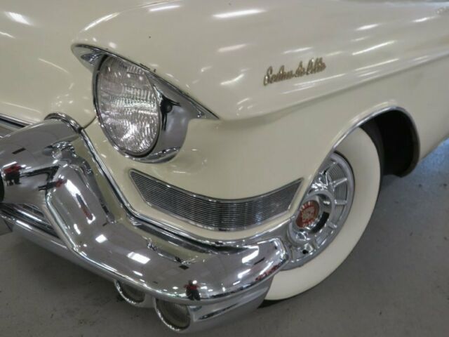 Cadillac DeVille 1957 image number 18