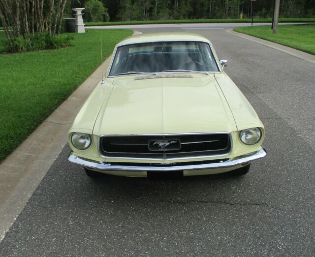 Ford Mustang 1967 image number 10