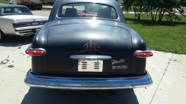 Ford Custom 2-Door Business Coupe 1951 image number 24