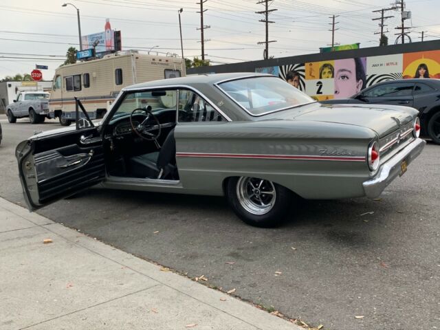 Ford Falcon 1963 image number 23