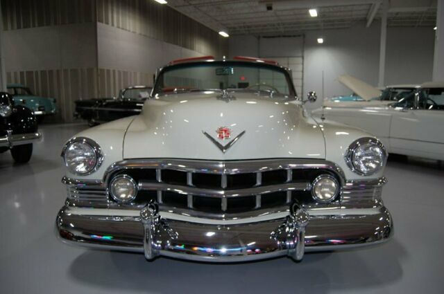 Cadillac Series 62 Convertible 1950 image number 33