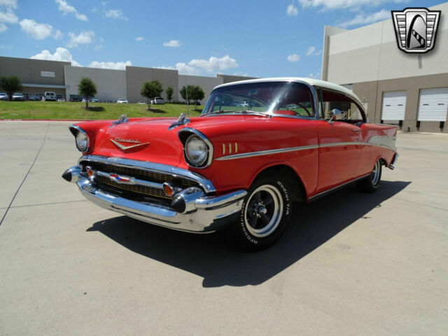 Chevrolet Bel Air/150/210 1957 image number 2