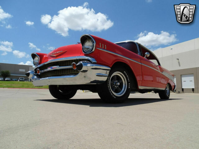 Chevrolet Bel Air/150/210 1957 image number 22