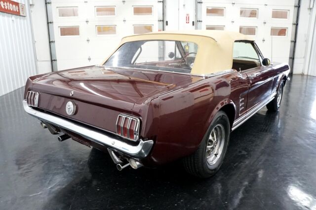 Ford Mustang 1966 image number 17