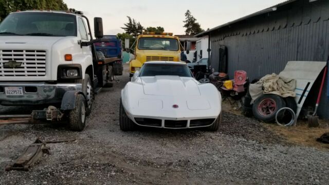 Chevrolet Corvette 1973 image number 7