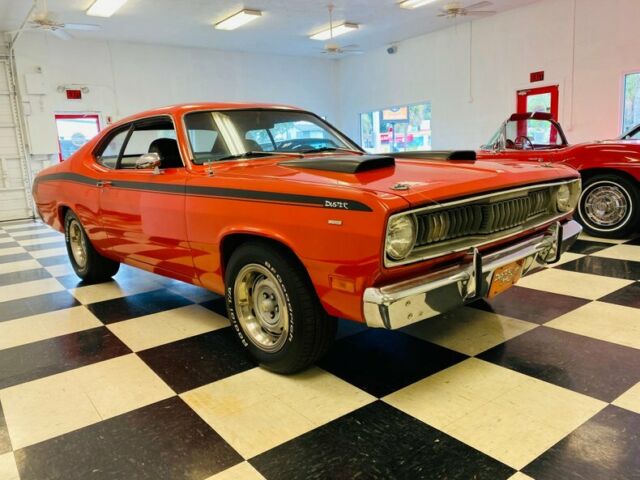 Plymouth Duster 1971 image number 33