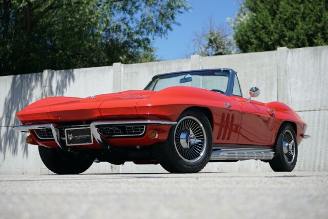 Chevrolet Corvette 1966 image number 2