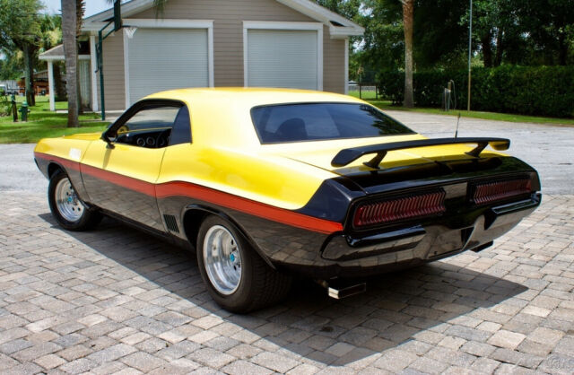 Dodge Challenger 1972 image number 27