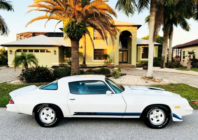 Chevrolet Camaro 1979 image number 0