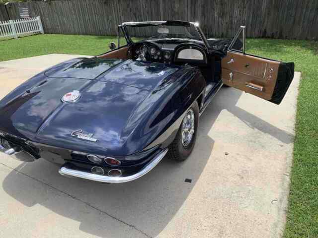 Chevrolet Corvette 1963 image number 25