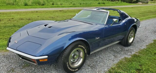 Chevrolet Corvette 1972 image number 1