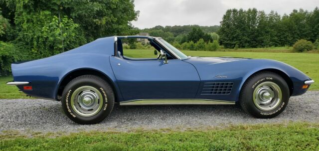 Chevrolet Corvette 1972 image number 26