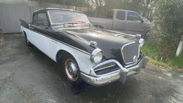 Studebaker Silver Hawk 1958 image number 18