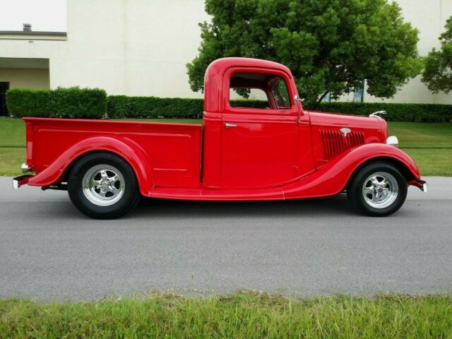 Ford Truck 1935 image number 11