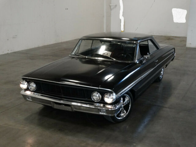 Ford Galaxie 1964 image number 1