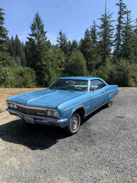 Chevrolet Impala 1966 image number 24