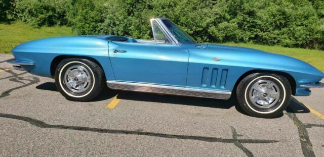 Chevrolet Corvette 1966 image number 1